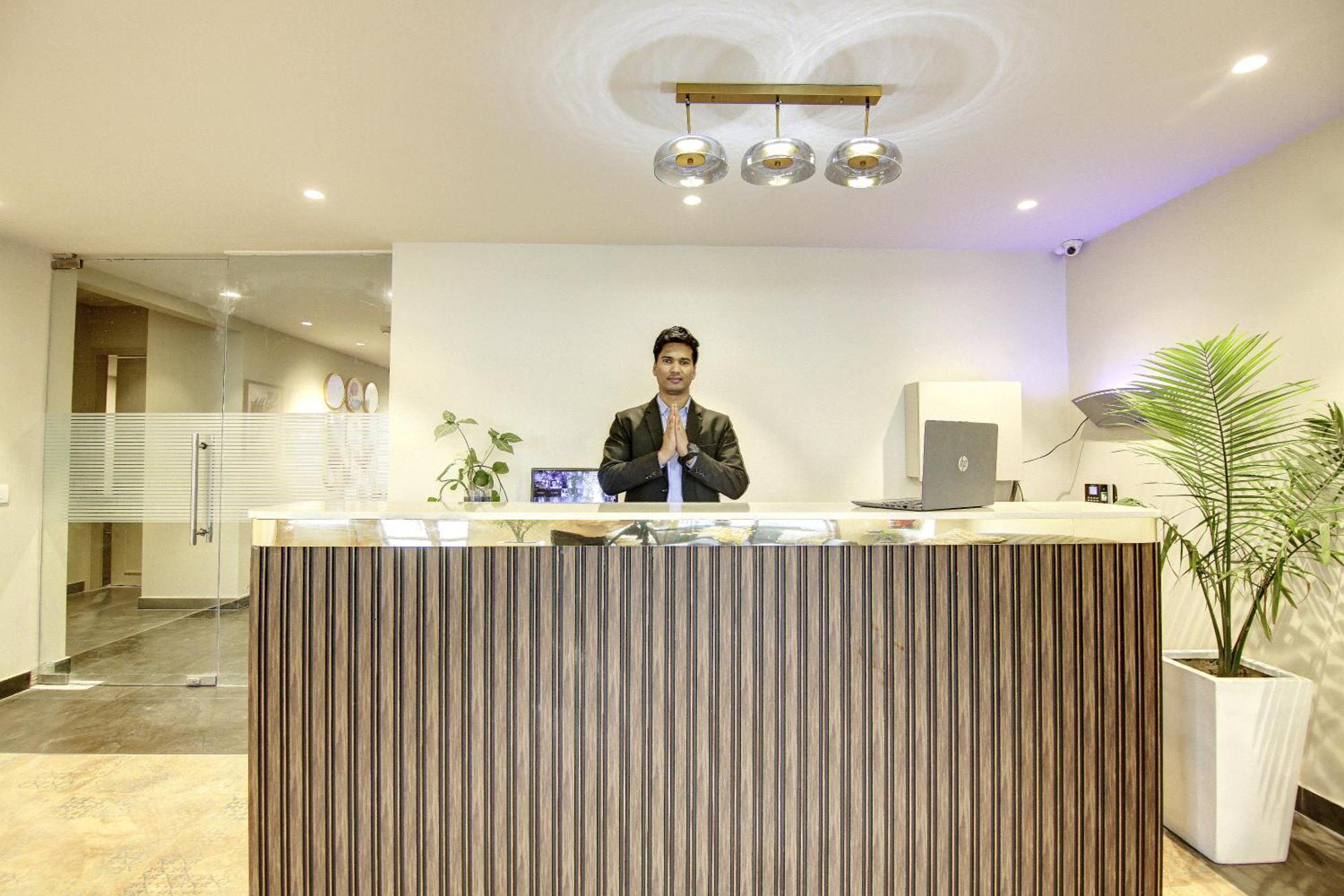 Saltstayz Select - Golf Course Road Gurgaon Bagian luar foto