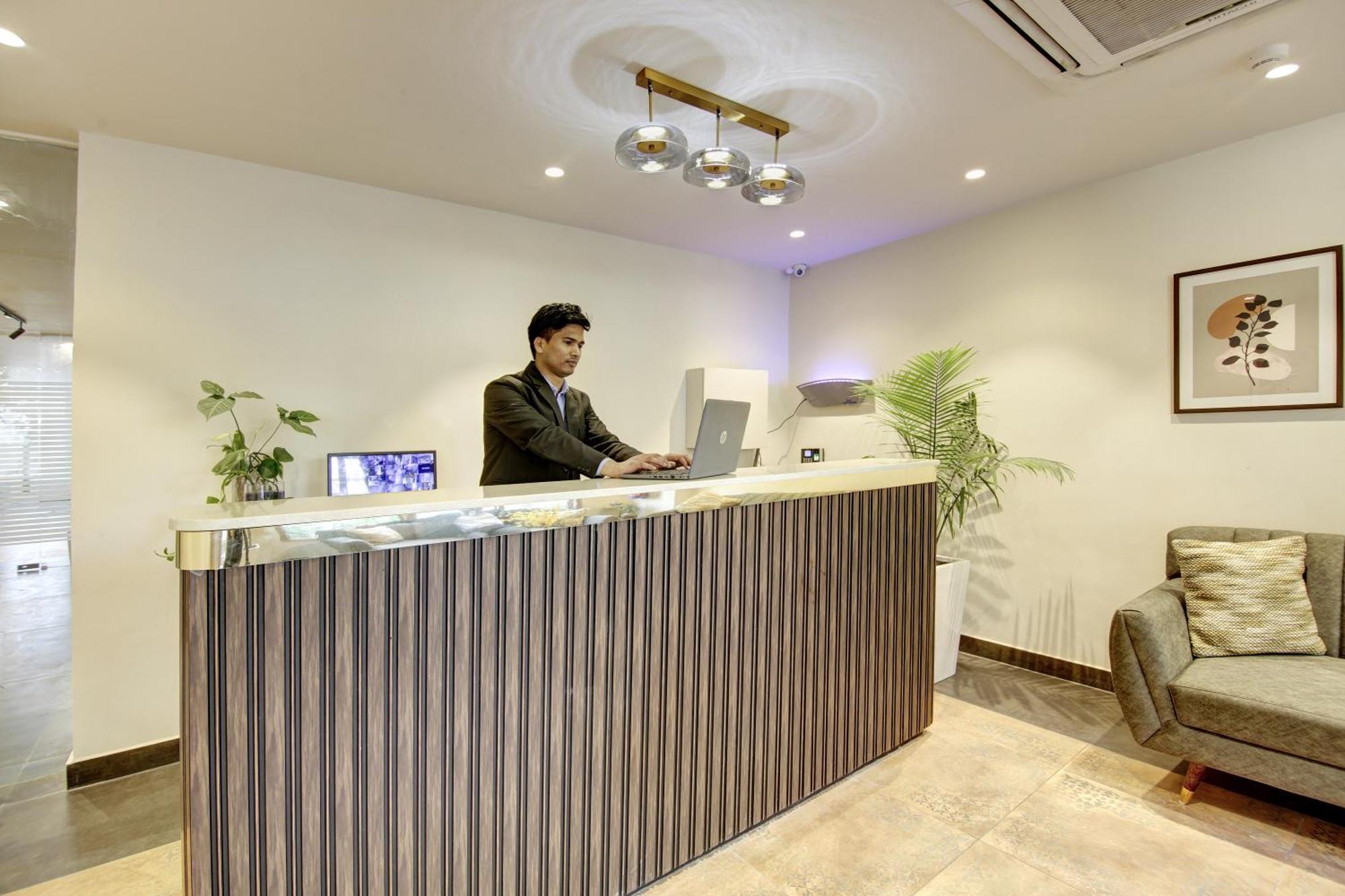 Saltstayz Select - Golf Course Road Gurgaon Bagian luar foto