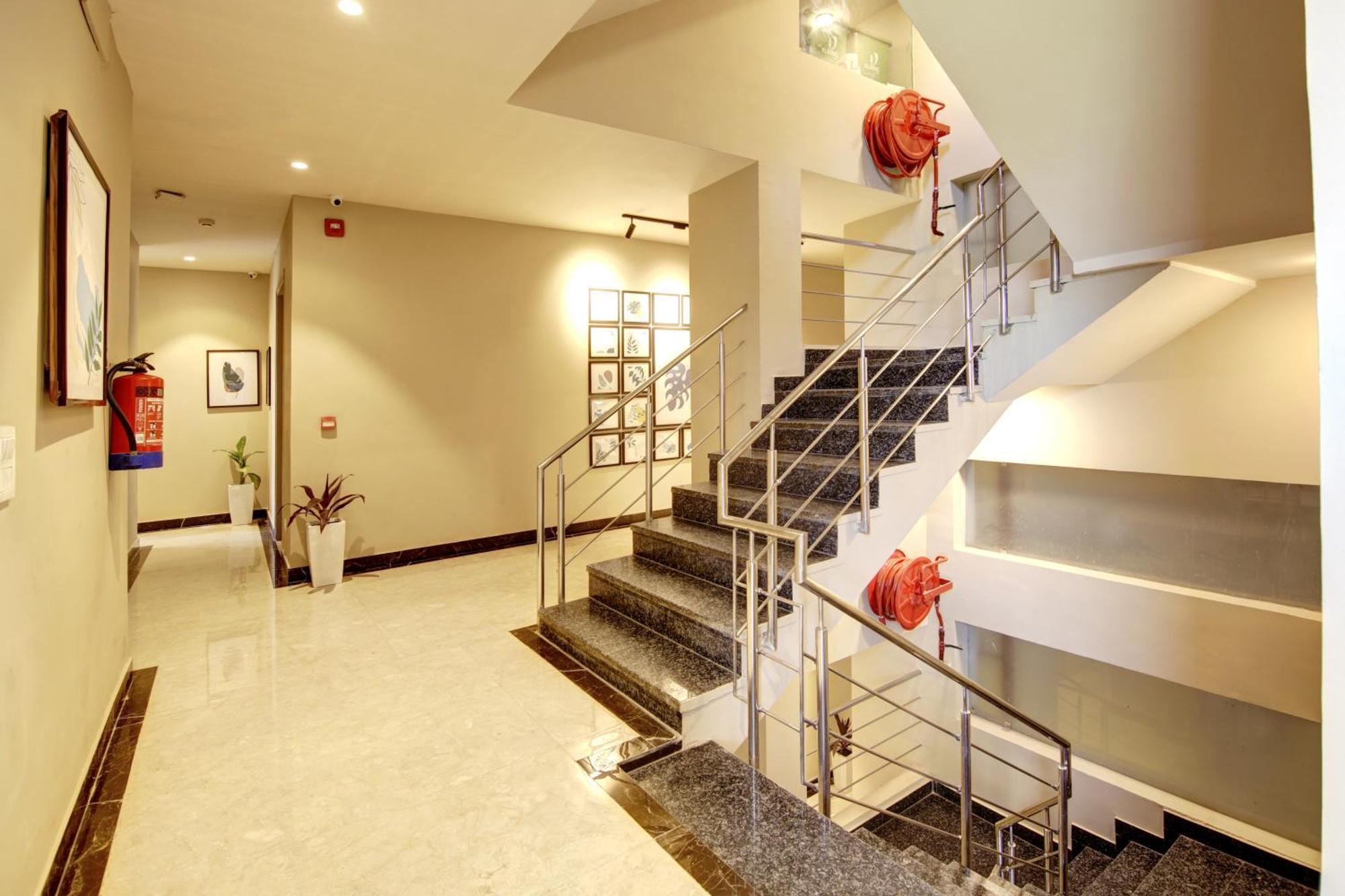 Saltstayz Select - Golf Course Road Gurgaon Bagian luar foto